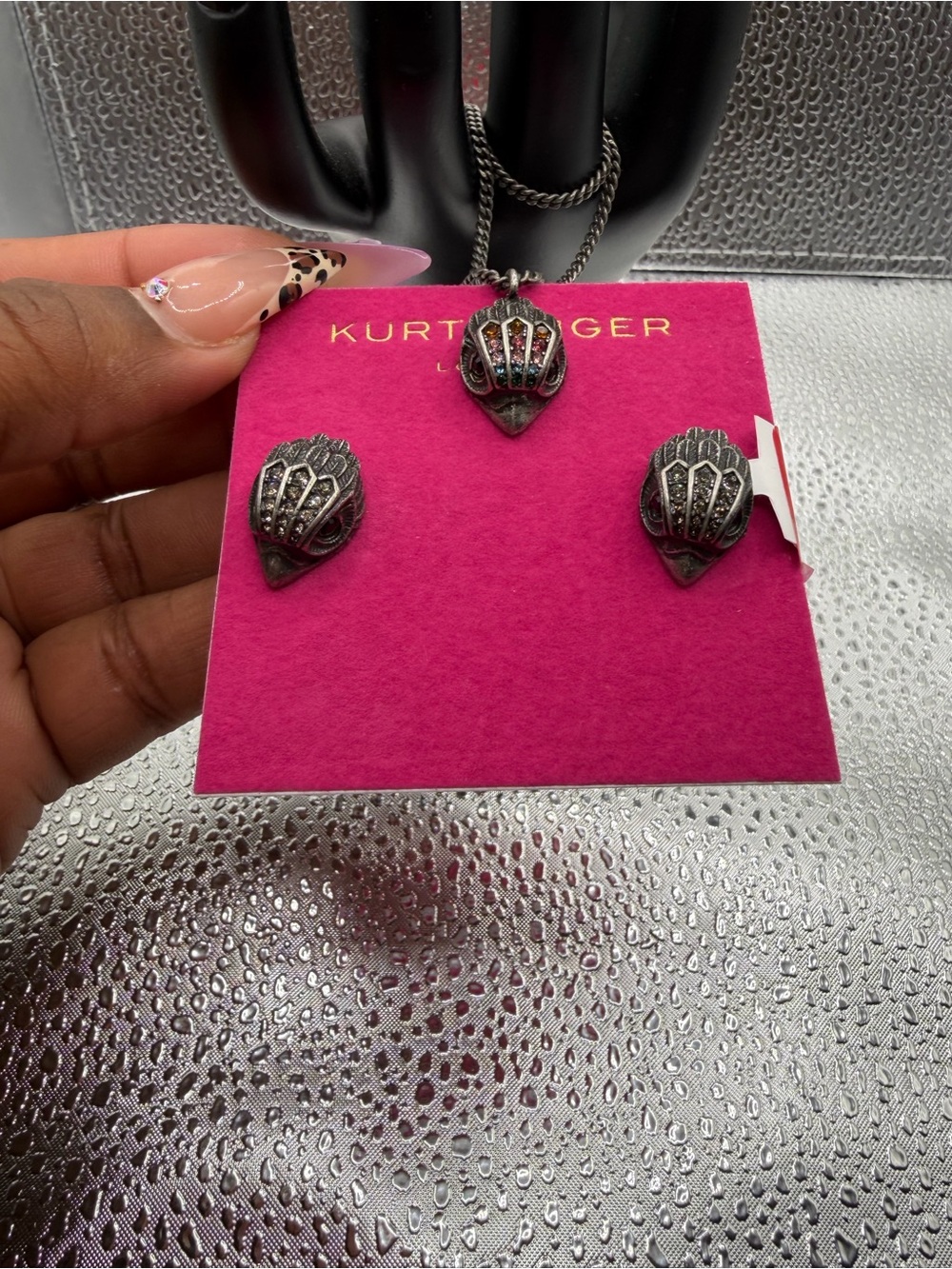 Kurt Geiger Gunmetal Shell Pendant Necklace and Matching Studs